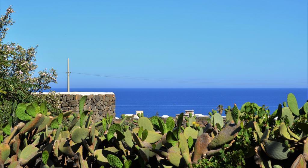 Ilha Preta Bed&Breakfast Pantelleria Island Esterno foto